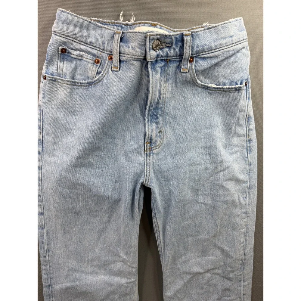 Abercrombie & Fitch The 90s Relaxed Jean Women's Light Wash High Rise 27x30
